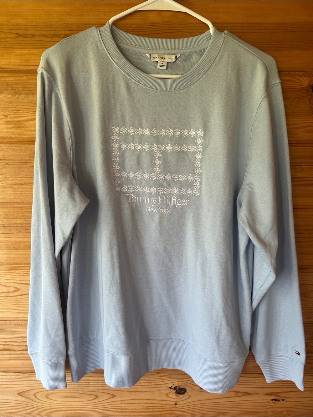 Tommy Hilfiger Light Blue Crewneck Sweatshirt with White Logo